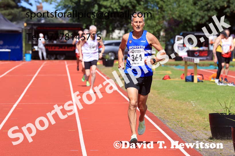 Mens 800 metres, 2024 NE Masters Track and Field Champs., Monkton Stadium, Jarrow.  Photo: David T. Hewitson/Sports for All Pics